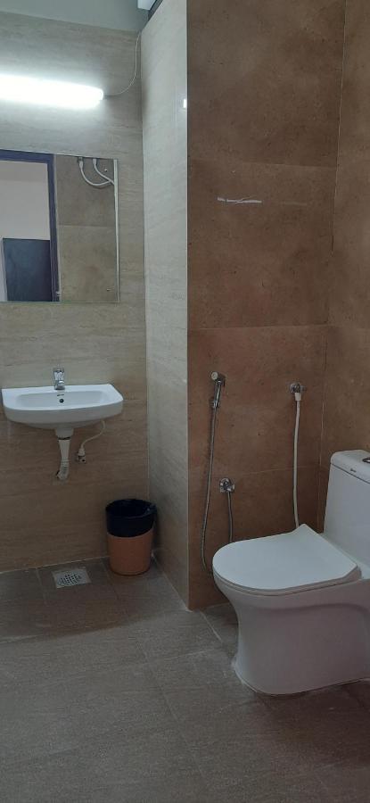 Hotel Naadi Stayinn By Abedrooms Thanjavur Buitenkant foto