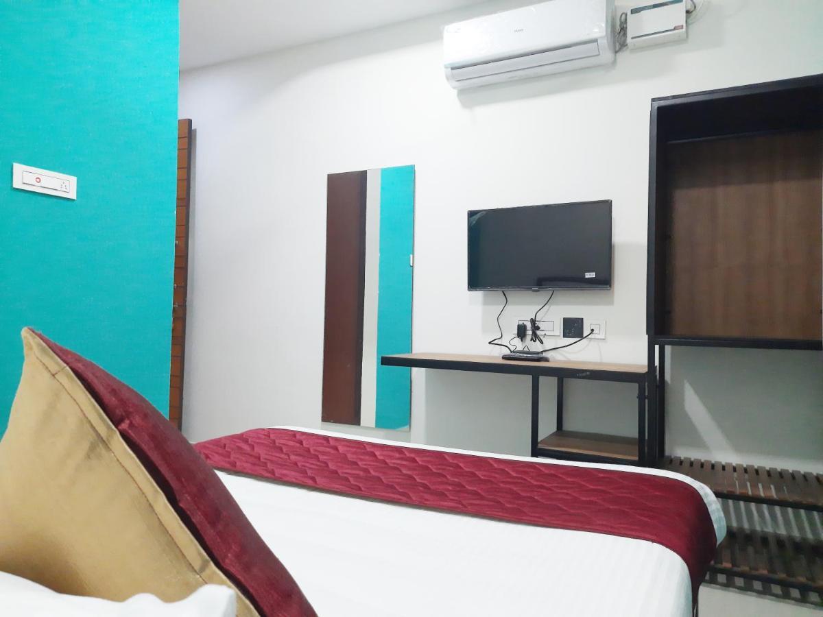 Hotel Naadi Stayinn By Abedrooms Thanjavur Buitenkant foto