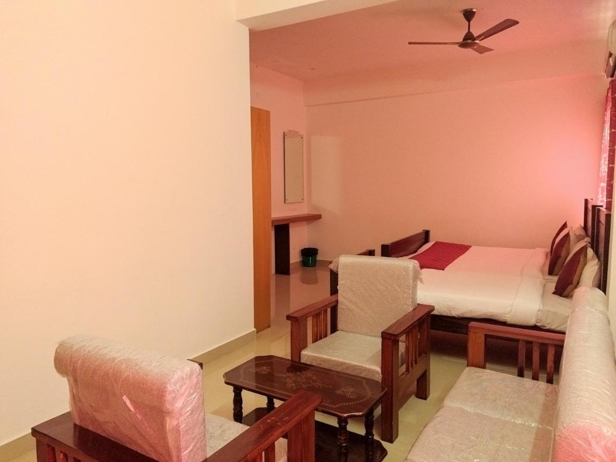 Hotel Naadi Stayinn By Abedrooms Thanjavur Buitenkant foto